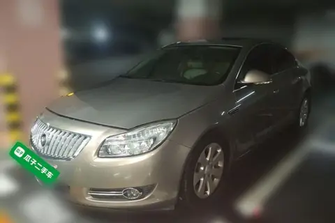 Buick Regal 2011