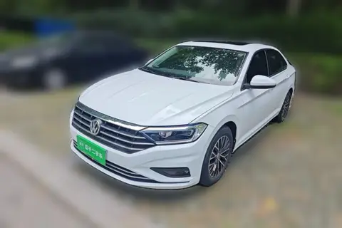 Volkswagen Sagitar 2019
