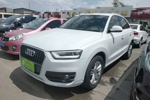 Audi Q3 2015