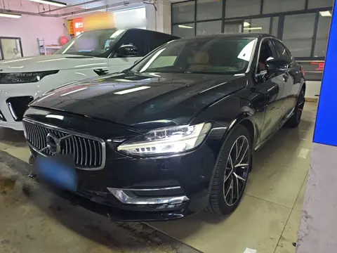 Volvo S90 2016
