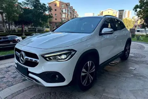 Mercedes-Benz GLA 2020