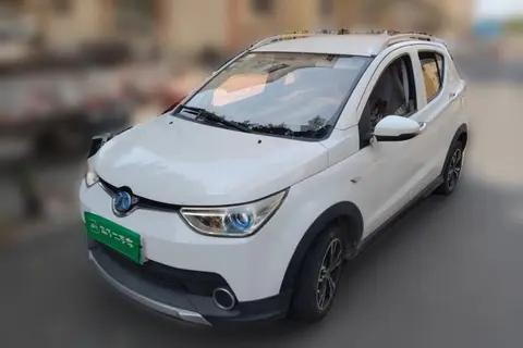 BAIC EC 2017