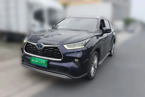 Toyota Highlander 2021