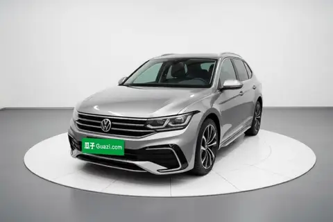 Volkswagen Tiguan L 2021