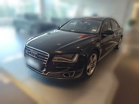 Audi A8 2012