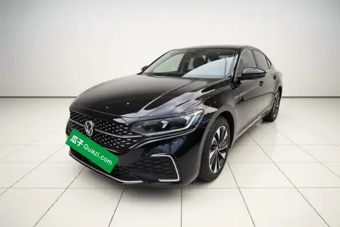 Volkswagen Passat 2021