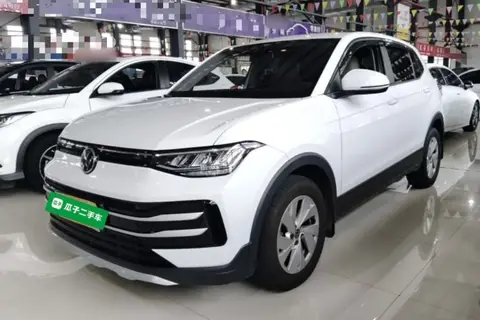 Volkswagen Tharu 2025
