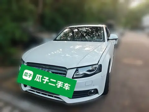 Audi A4L 2011