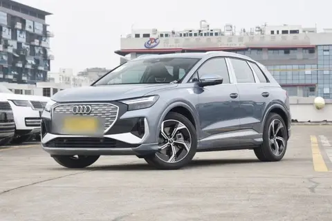 Audi Q4 e-tron 2023