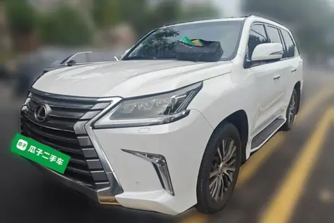 Lexus LX 2015