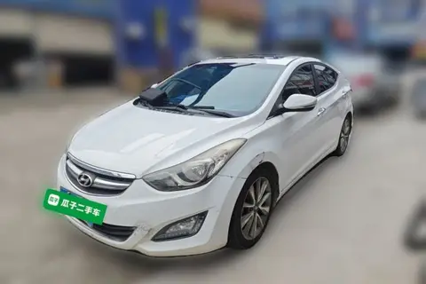 Hyundai Elantra Langdong 2014