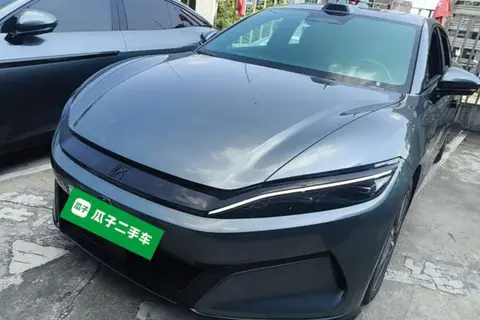 BYD Han L 2025