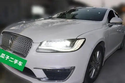 Lincoln MKZ 2020