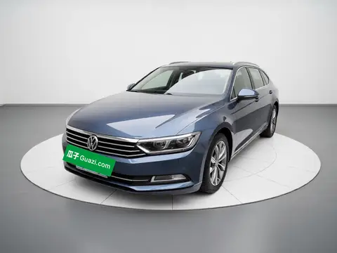 Volkswagen Variant 2016