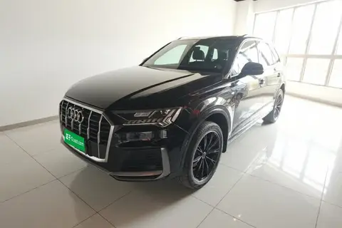 Audi Q7 2021