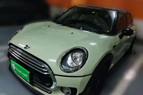 MINI CLUBMAN 2015