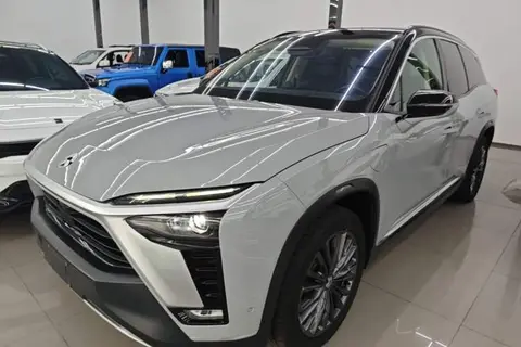 NIO ES8 2022