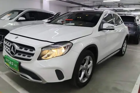 Mercedes-Benz GLA 2018