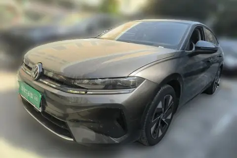 Volkswagen Sagitar 2025