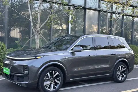 Li L8 2022