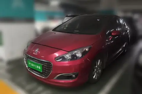 Peugeot 308 2013