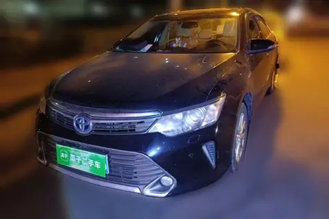 Toyota Camry 2015