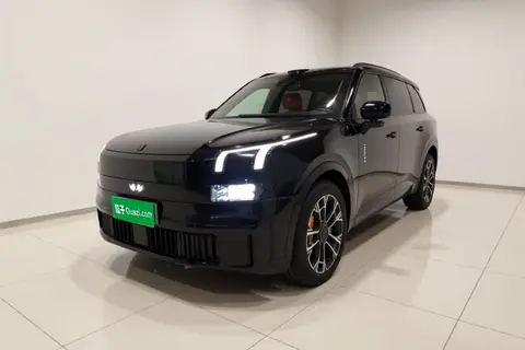 Lynk & Co 900 2025