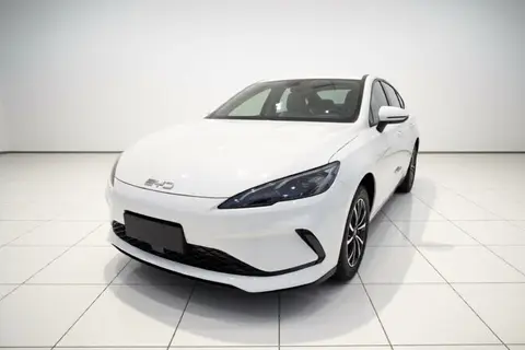 BYD Seal 05 2025