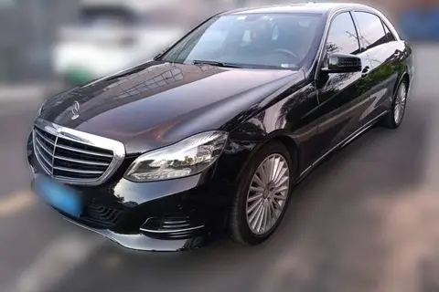 Mercedes-Benz E-Class 2015
