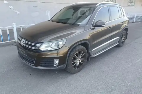 Volkswagen Tiguan 2015