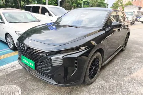 Venucia V 2022