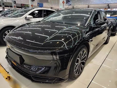 ZEEKR 007 2024