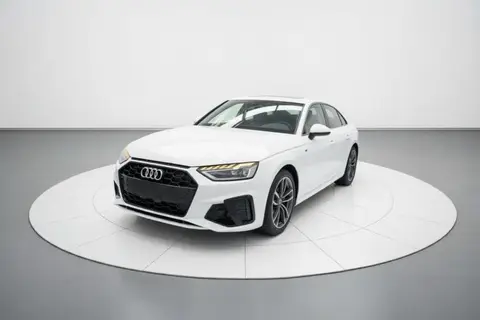 Audi A4L 2021