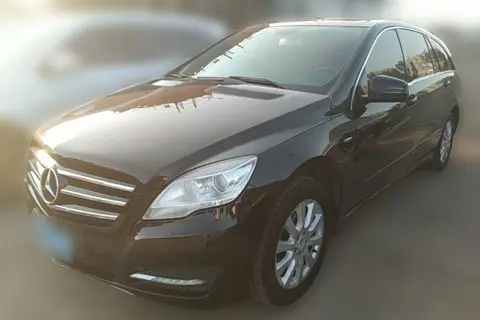Mercedes-Benz R-Class 2016