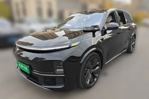 Li L8 2025