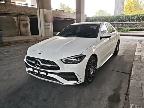 Mercedes-Benz C-Class 2025