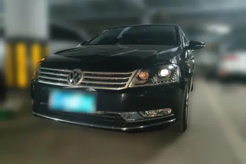 Volkswagen Magotan 2015
