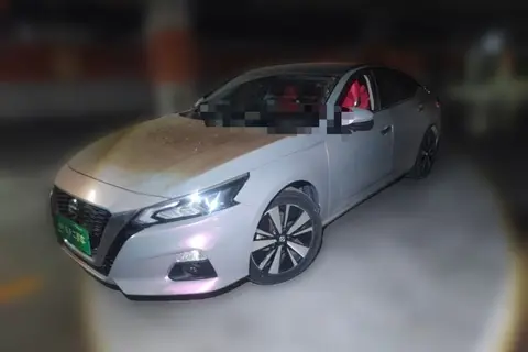 Nissan Teana 2011