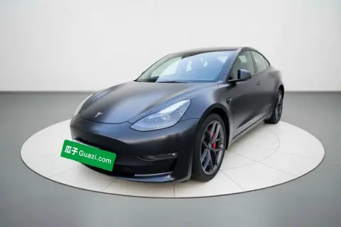 Tesla Model 3 2021