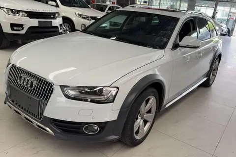 Audi A4 2014