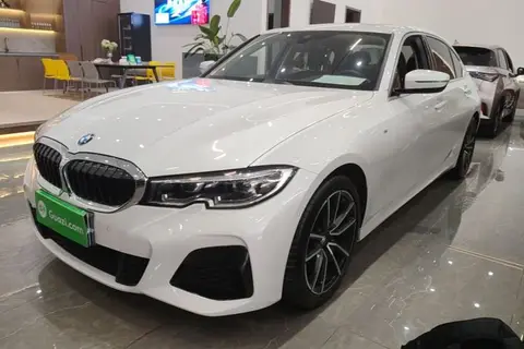 BMW 3 Series 2021