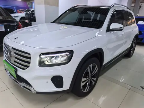 Mercedes-Benz GLB 2024