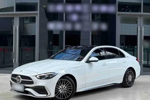 Mercedes-Benz C-Class 2024