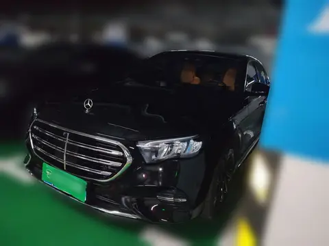 Mercedes-Benz E-Class 2024