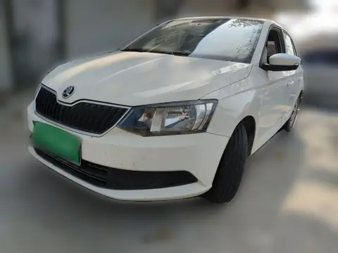 Skoda Fabia 2015