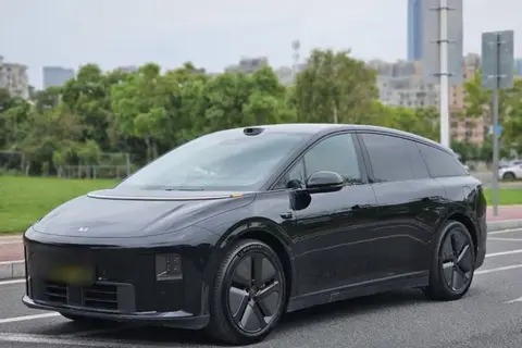 Li i6 2025