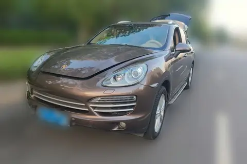 Porsche Cayenne 2012