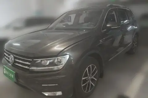 Volkswagen Tiguan L 2017