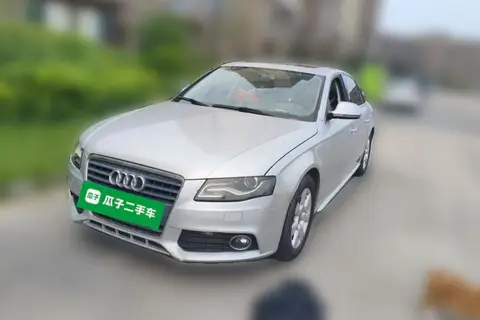 Audi A4L 2011