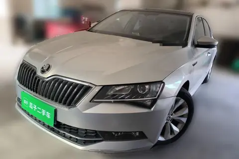 Skoda Superb 2017